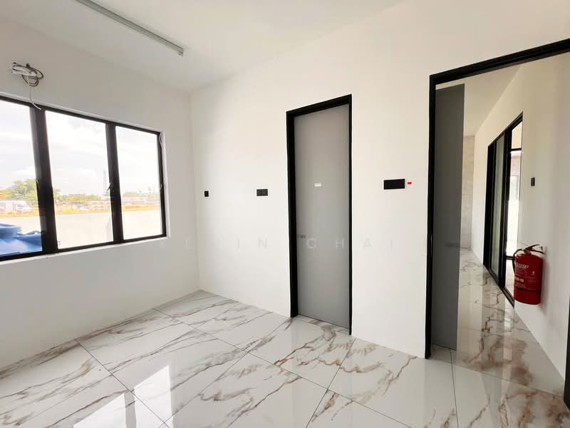 Rumah Berkembar untuk Dijual di Teluk Intan (Perak) - Kevin Chai - Bedroom - PropertyGuru.com.my