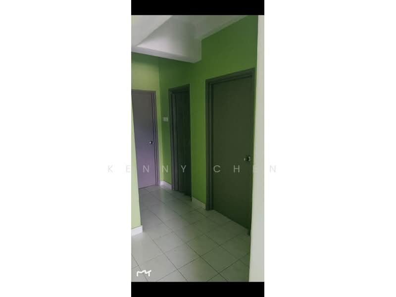 Apartment for Sale at Anggerik Villa 2 - Kenny Chen - Corridor - PropertyGuru.com.my