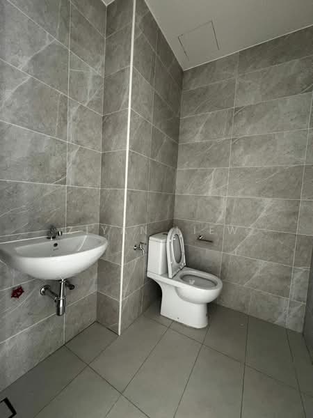Rumah Teres 2-Tingkat untuk Dijual di Taman Ekoflora (Johor Bahru) - Ziyan Liew - Bathroom - PropertyGuru.com.my