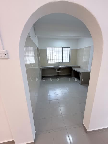 Rumah Teres 2-Tingkat untuk Dijual di Taman Sri Pulai Perdana (Skudai) - Marcus Tey - Kitchen - PropertyGuru.com.my