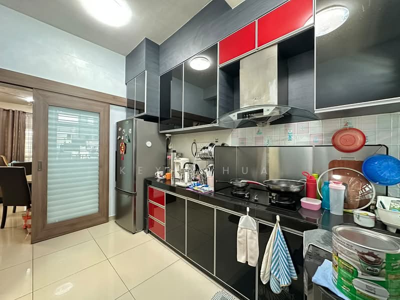 2-storey Terraced House for Sale in Bandar Seri Alam (Masai) - Kexin Hua - Kitchen - PropertyGuru.com.my