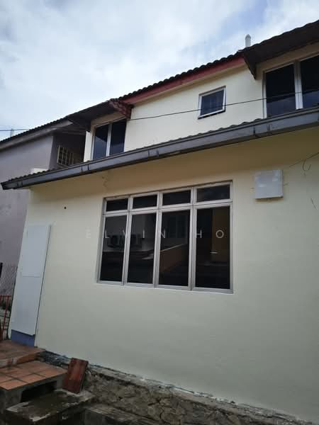 Rumah Teres untuk Dijual di Bandar Mahkota Cheras (Cheras) - Elvin Ho - Exterior - PropertyGuru.com.my