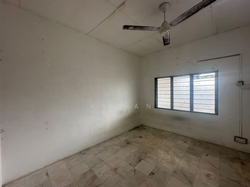 1-storey Terraced House for Sale in Bandar Baru Permas Jaya (Permas Jaya) - KS Tan - PropertyGuru.com.my