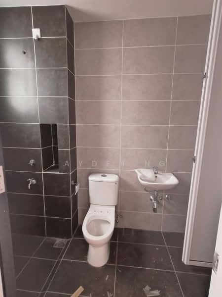 Rumah Teres 2-Tingkat untuk Dijual di Bandar Putra (Kulai) - Jayden Ng - Bathroom - PropertyGuru.com.my