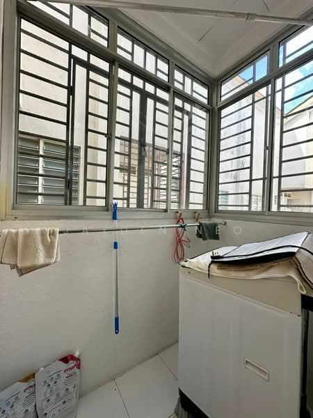 Pangsapuri untuk Dijual di Taman Seri Setanggi - Jayden Neo - Balcony - PropertyGuru.com.my