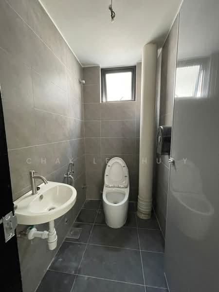 Kedai untuk Dijual di Serendah (Rawang) - Chak Lee Huey - Bathroom - PropertyGuru.com.my