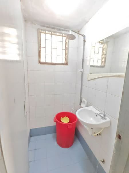 Flat for Rent at Seroja - Andrew Ang - Bathroom - PropertyGuru.com.my