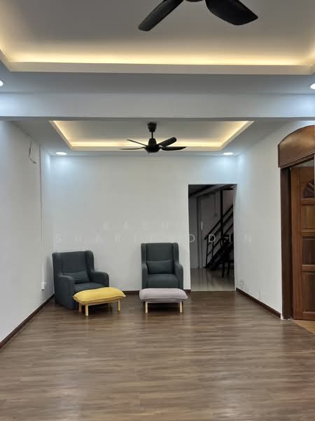 1-storey Terraced House for Sale in Ampang Jaya (Ampang) - Kashfi Sharifuddin - Living Room - PropertyGuru.com.my