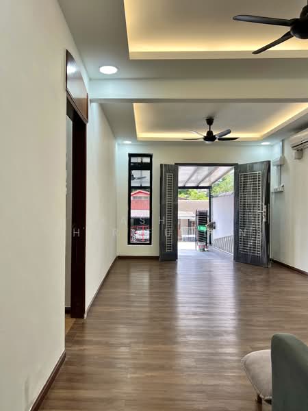 1-storey Terraced House for Sale in Ampang Jaya (Ampang) - Kashfi Sharifuddin - Living Room - PropertyGuru.com.my