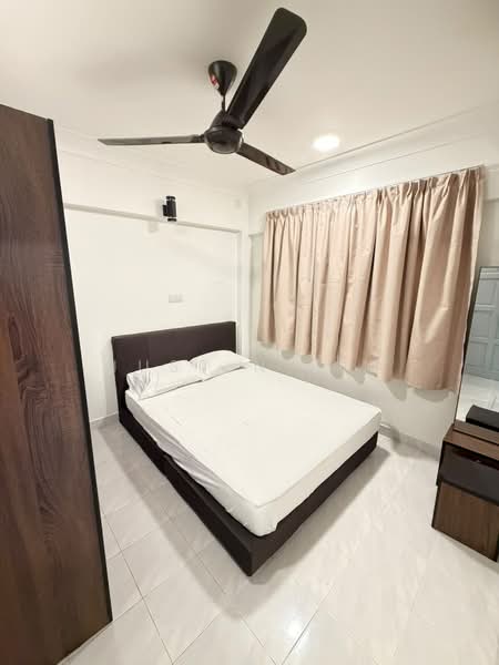 Apartment for Rent at Makmur Apartment - Justin Lim - Bedroom - PropertyGuru.com.my