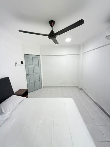 Apartment for Rent at Makmur Apartment - Justin Lim - Bedroom - PropertyGuru.com.my