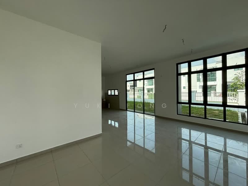 Rumah Kluster untuk Dijual di Taman Daya (Johor Bahru) - Yuki Fong - Living Room - PropertyGuru.com.my