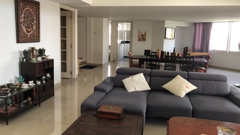 Kondominium untuk Dijual di Pantai Panorama Condominiums - Ken Lai - Living Room - PropertyGuru.com.my