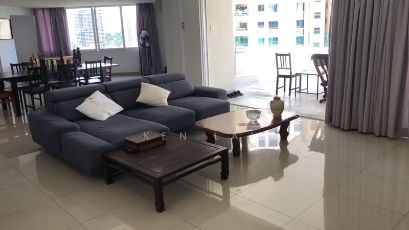 Kondominium untuk Dijual di Pantai Panorama Condominiums - Ken Lai - Living Room - PropertyGuru.com.my