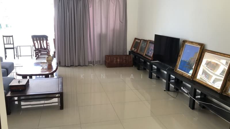 Kondominium untuk Dijual di Pantai Panorama Condominiums - Ken Lai - Living Room - PropertyGuru.com.my