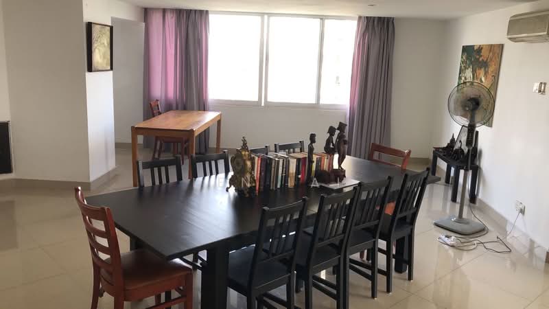 Kondominium untuk Dijual di Pantai Panorama Condominiums - Ken Lai - Dining Room - PropertyGuru.com.my