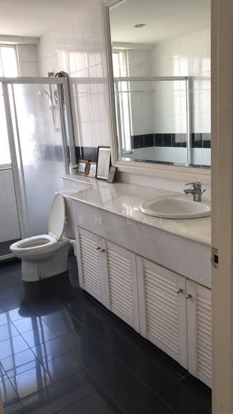 Kondominium untuk Dijual di Pantai Panorama Condominiums - Ken Lai - Bathroom - PropertyGuru.com.my