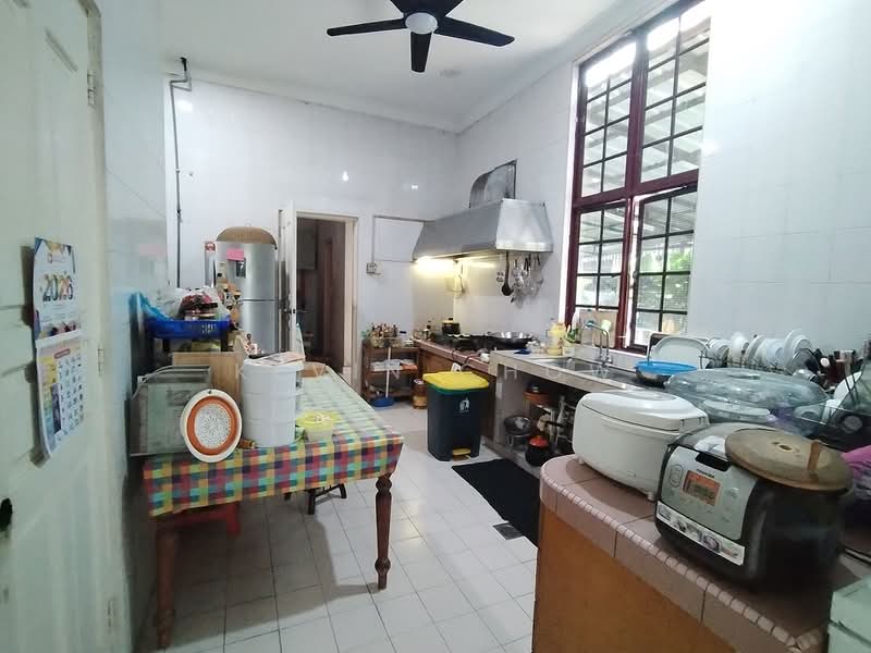 Bungalow for Sale in Tropicana (Selangor) - Kevin Chow - Kitchen - PropertyGuru.com.my