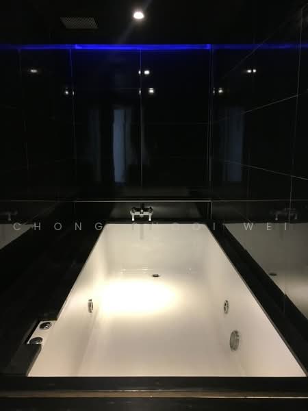 Office for Sale in Taman Bukit Jambul (Bukit Jambul) - Chong Chooi Wei - Bathroom - PropertyGuru.com.my