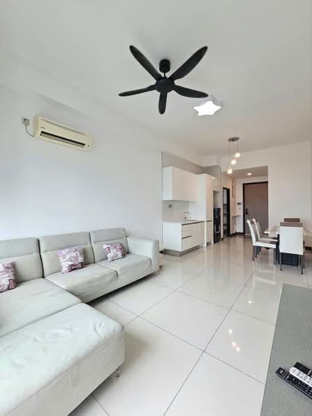 Kediaman Servis untuk Disewa di Paragon Residences @ Straits View - Chloe Shum - Living Room - PropertyGuru.com.my