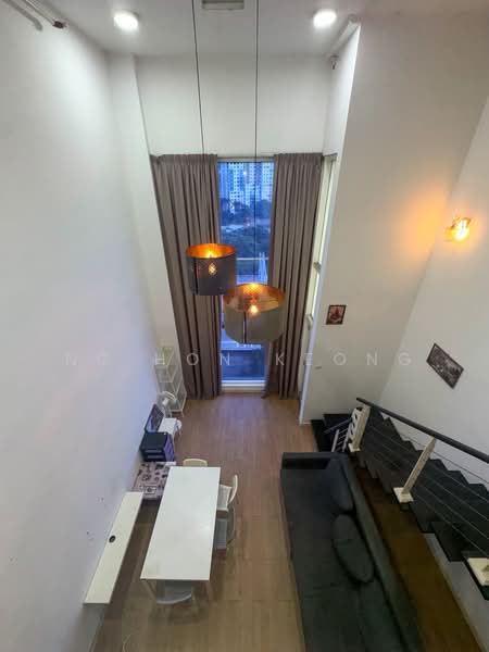 Servis Apartment untuk Disewa di The Scott Garden SOHO - Ng Hon Keong - Living Room - PropertyGuru.com.my