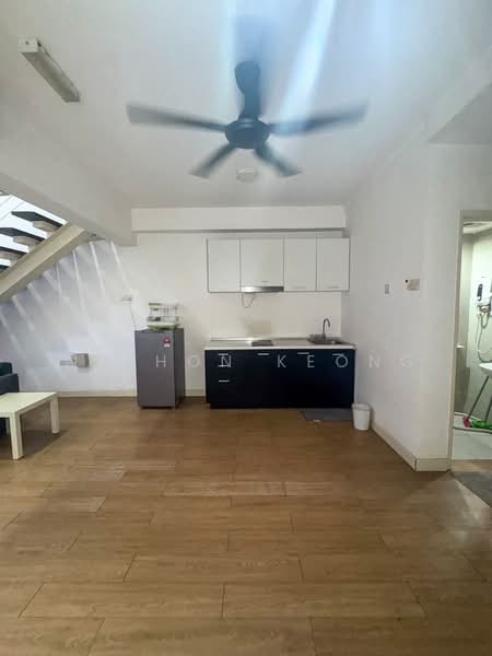 Servis Apartment untuk Disewa di The Scott Garden SOHO - Ng Hon Keong - Kitchen - PropertyGuru.com.my