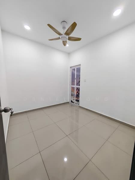 1-storey Terraced House for Sale in Taman Puteri Wangsa (Ulu Tiram) - Daniel Yong - Interior - PropertyGuru.com.my