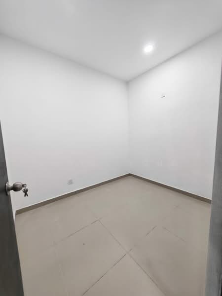 1-storey Terraced House for Sale in Taman Puteri Wangsa (Ulu Tiram) - Daniel Yong - Interior - PropertyGuru.com.my