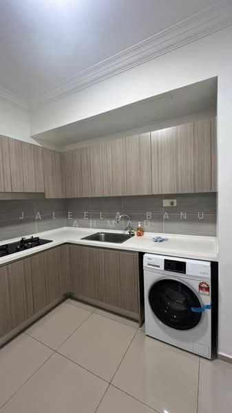Servis Apartment untuk Disewa di Gravit8, Klang - Jaleela Banu Ahmad - Kitchen - PropertyGuru.com.my