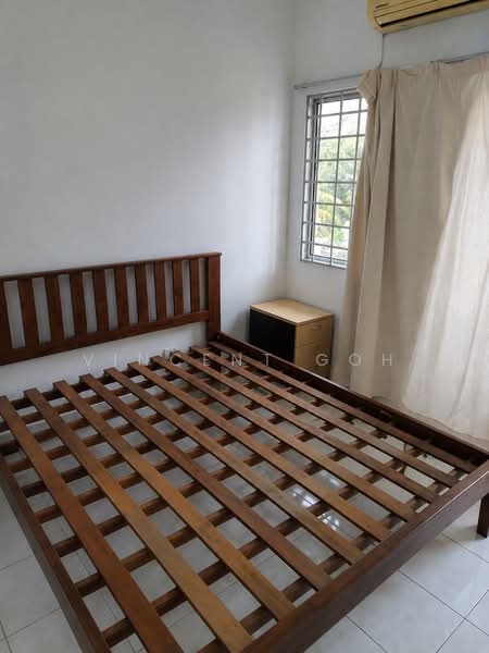 2-storey Terraced House for Sale in Seri Kembangan (Selangor) - Vincent Goh - Bedroom - PropertyGuru.com.my