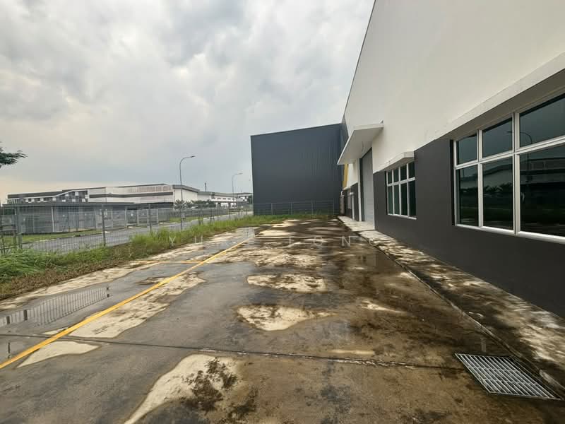 Kilang untuk Disewa di Taman Desa Cemerlang (Ulu Tiram) - Yuki Fong - Exterior - PropertyGuru.com.my