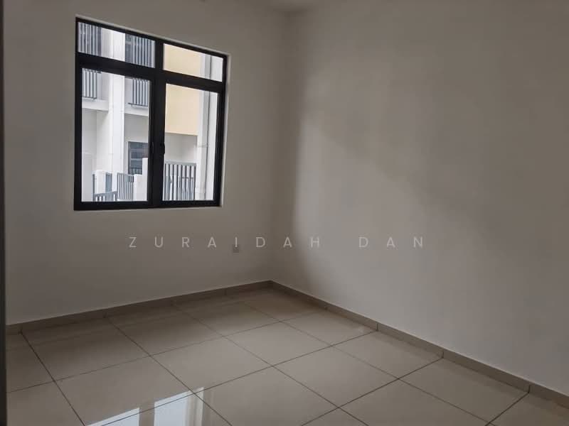 Rumah Teres 2 Tingkat untuk Dijual di Bandar Tun Hussein Onn (Cheras) - Zuraidah Dan - Bedroom - PropertyGuru.com.my