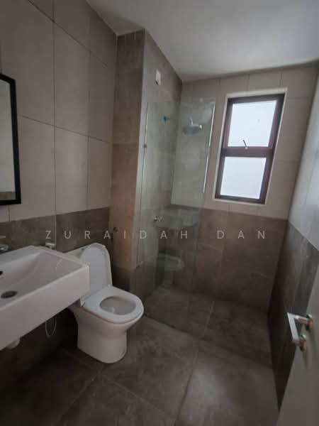 Rumah Teres 2 Tingkat untuk Dijual di Bandar Tun Hussein Onn (Cheras) - Zuraidah Dan - Bathroom - PropertyGuru.com.my