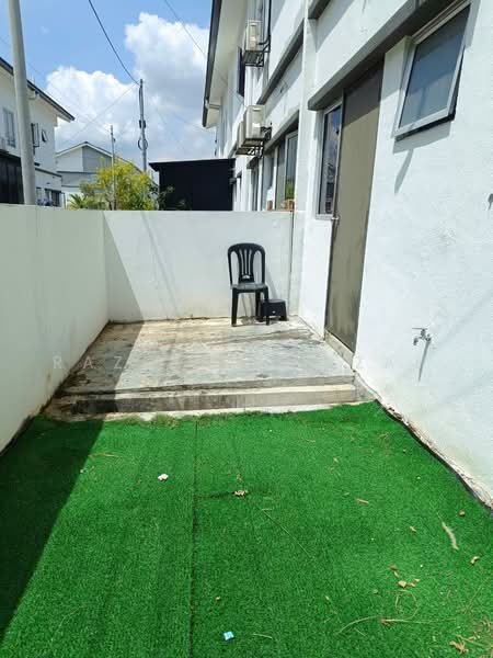 Rumah Teres 2-Tingkat untuk Disewa di Kuala Selangor (Selangor) - Razlan Hamzah - Exterior - PropertyGuru.com.my