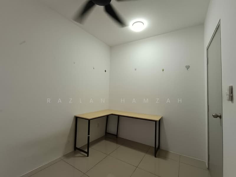 Rumah Teres 2-Tingkat untuk Disewa di Kuala Selangor (Selangor) - Razlan Hamzah - Study - PropertyGuru.com.my
