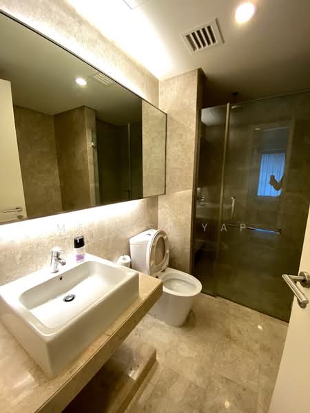 Kediaman Servis untuk Dijual di Hampshire Place - Melissa Yap - Bathroom - PropertyGuru.com.my
