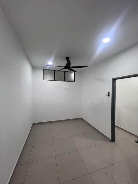 Rumah Teres 3-Tingkat untuk Disewa di Taman Makmur (Seremban) - Nicky Chua - PropertyGuru.com.my