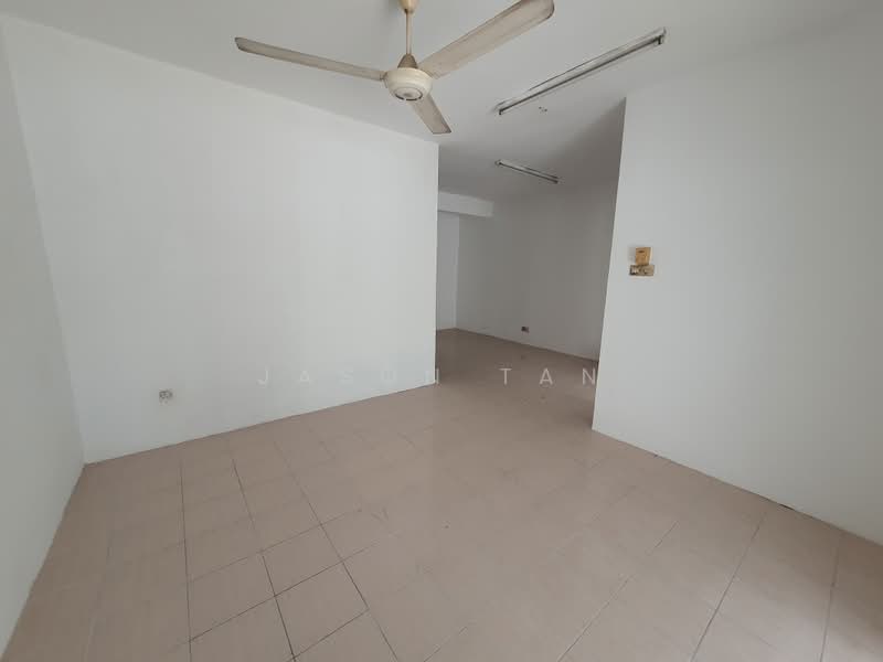 Rumah Teres 2 Tingkat untuk Dijual di Taman Puncak Jalil (Seri Kembangan) - Jason Tan - PropertyGuru.com.my