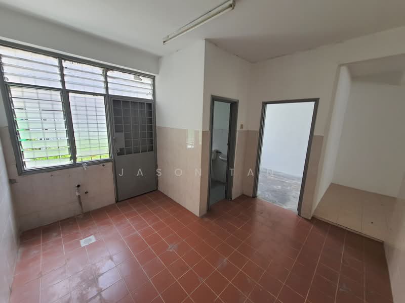 Rumah Teres 2 Tingkat untuk Dijual di Taman Puncak Jalil (Seri Kembangan) - Jason Tan - PropertyGuru.com.my