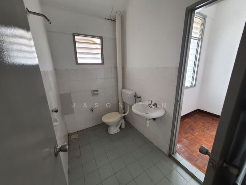 Rumah Teres 2 Tingkat untuk Dijual di Taman Puncak Jalil (Seri Kembangan) - Jason Tan - PropertyGuru.com.my