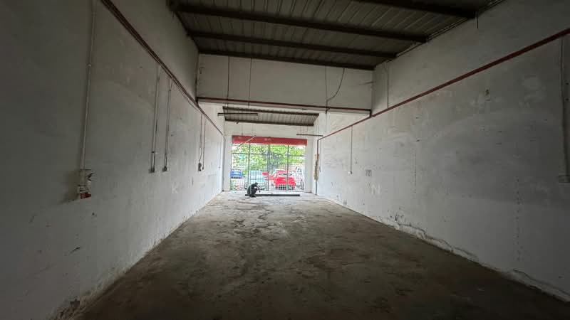 Factory for Sale in TAMAN PUCHONG UTAMA (Puchong) - Kevin Tan - Interior - PropertyGuru.com.my