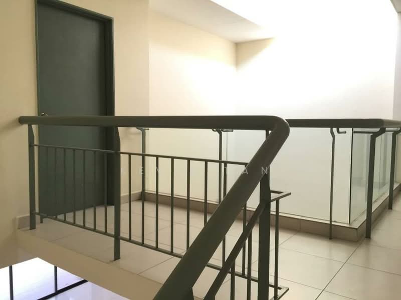 2-storey Terraced House for Sale in Lakeside Residences (Puchong) - Kevin Tan - Corridor - PropertyGuru.com.my