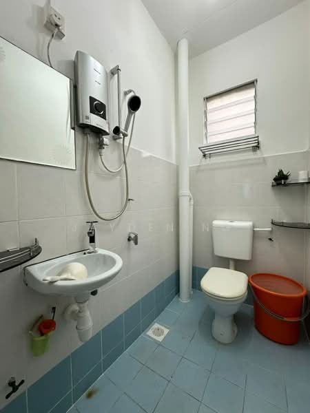 Pangsapuri untuk Dijual di Taman Seri Setanggi - Jayden Ng - Bathroom - PropertyGuru.com.my