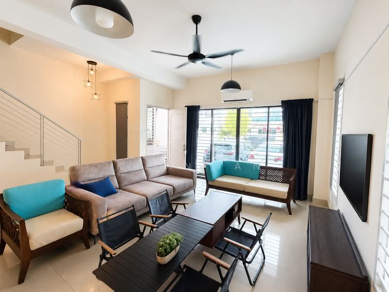 2-storey Terraced House for Sale in Lakeside Residences (Puchong) - Kevin Tan - Living Room - PropertyGuru.com.my