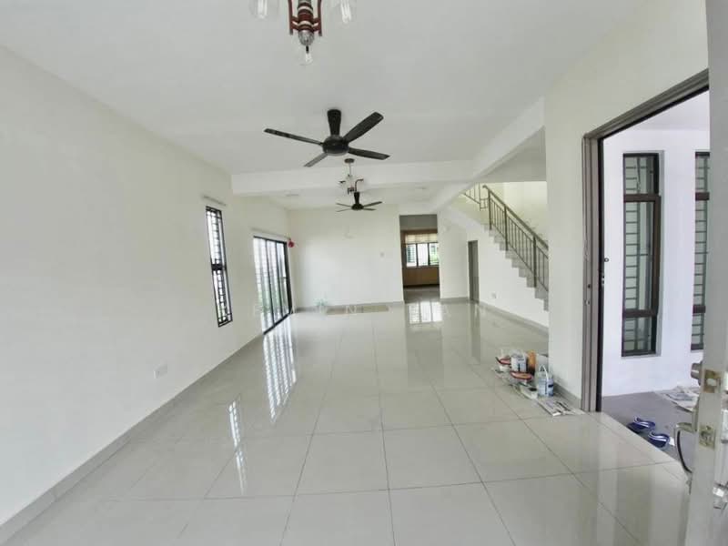 2-storey Terraced House for Sale in Lakeside Residences (Puchong) - Kevin Tan - Living Room - PropertyGuru.com.my