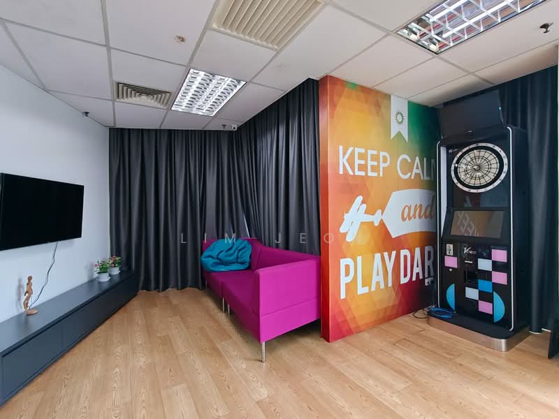 Retail Office for Rent in Bandar Bukit Tinggi 2 (Klang) - Lim Jeon - Living Room - PropertyGuru.com.my