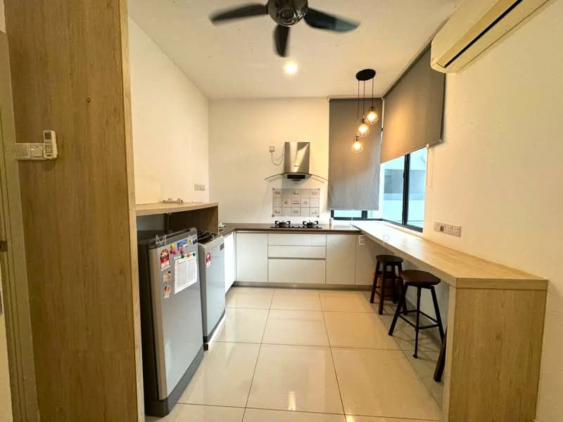 Condominium for Sale at Sutera Pines - Mak Oliver - Kitchen - PropertyGuru.com.my
