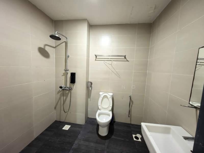 3-storey Terraced House for Rent in Bandar Nusaputra (Puchong) - Philip Ng - Bathroom - PropertyGuru.com.my