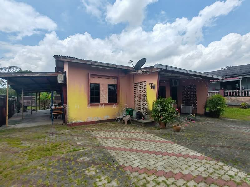 Bungalow House for Sale in Kampung Melayu Majidee (Johor Bahru) - Mohamad Rahfi - Exterior - PropertyGuru.com.my