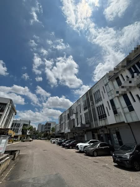 Shop / Office for Sale in Taman Cahaya Kota Puteri (Masai) - Teik Shen - Exterior - PropertyGuru.com.my